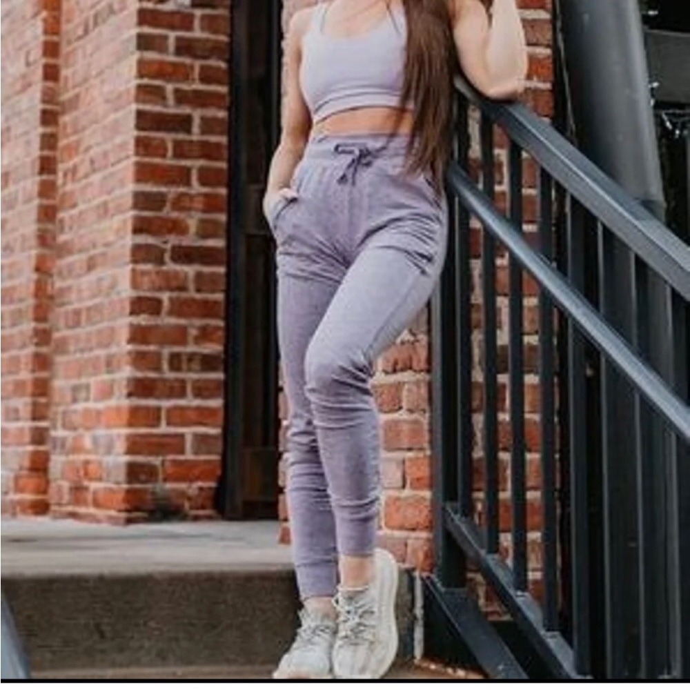 Balance Athletica Vitality Select Jogger In Heather Canyon